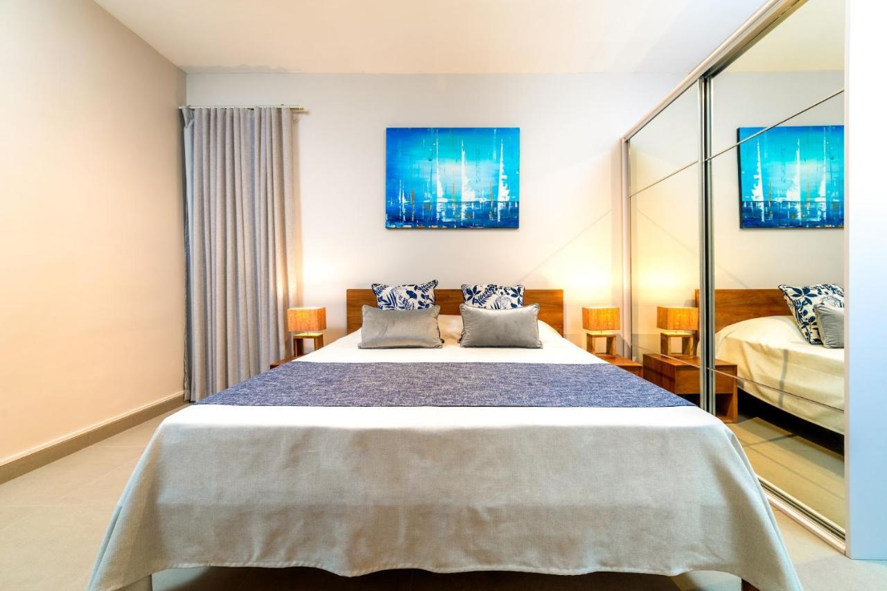 One Bay Residence Modern Contemporary Apartment Flat 4 Grand Baie Exterior photo